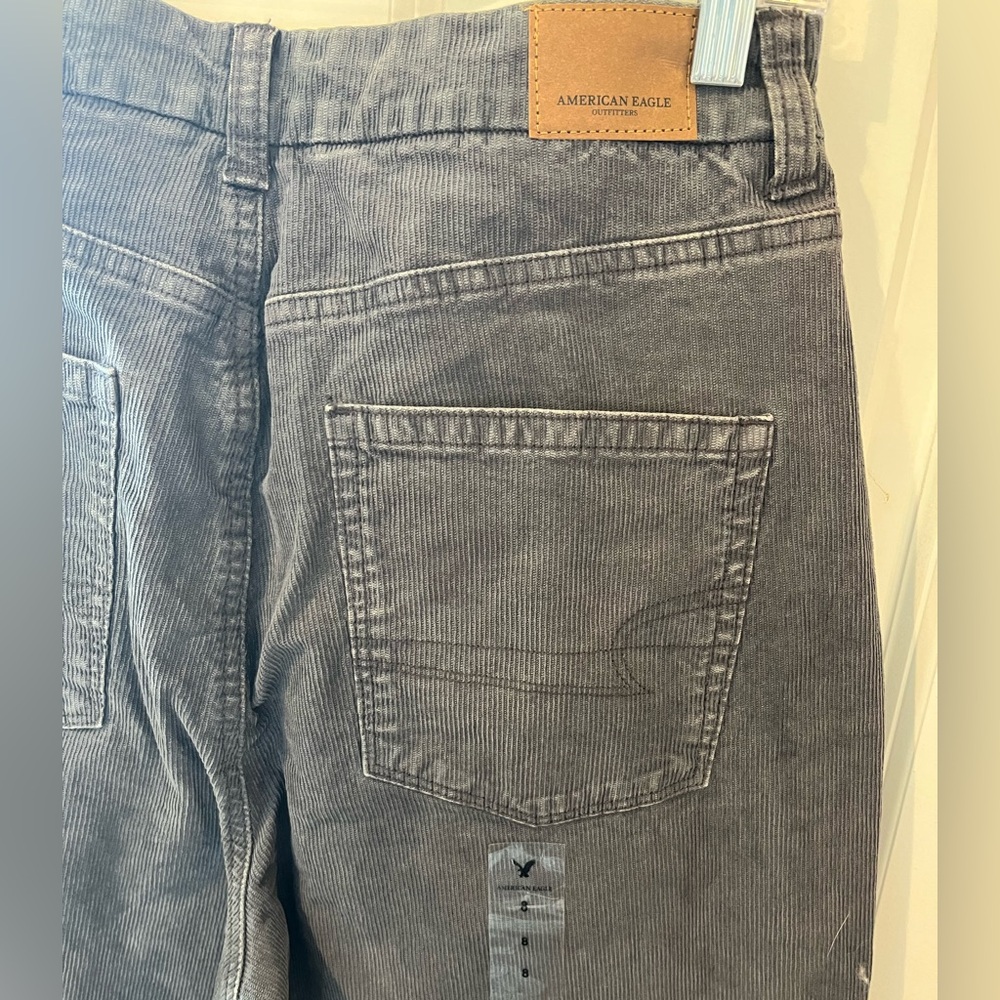 American Eagle NWT Super Stretch Curvy Mom Grey Corduroy Jeans Size 8